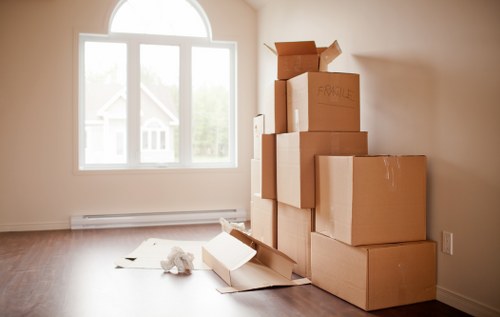 Different box sizes for packing in Highbury